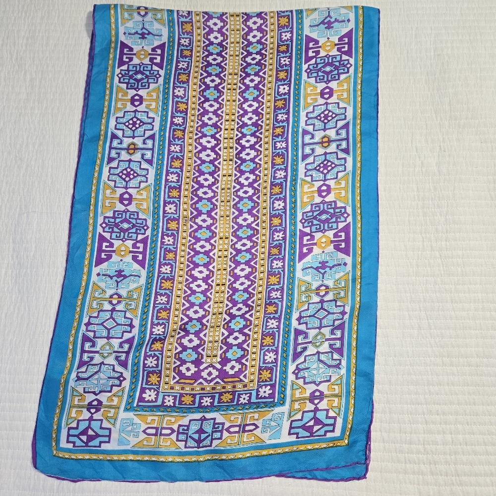 Colorful Geometric Pattern Scarf - Picture 2 of 5